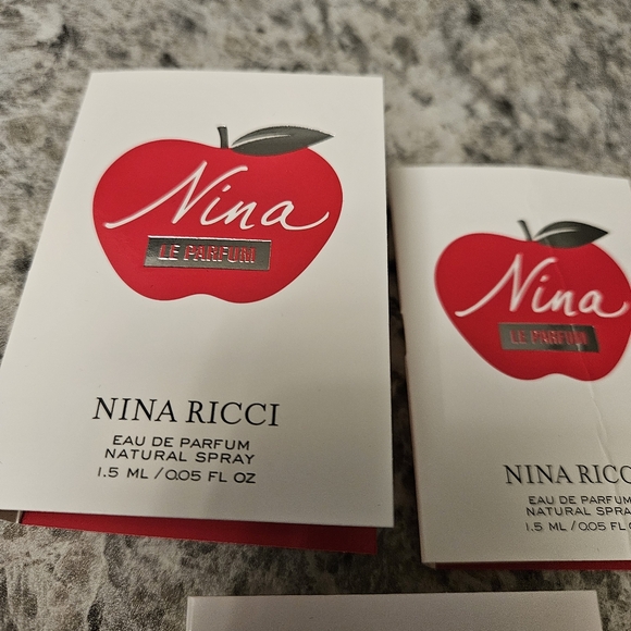 3 X Nina Ricci Samples - Picture 3 of 4